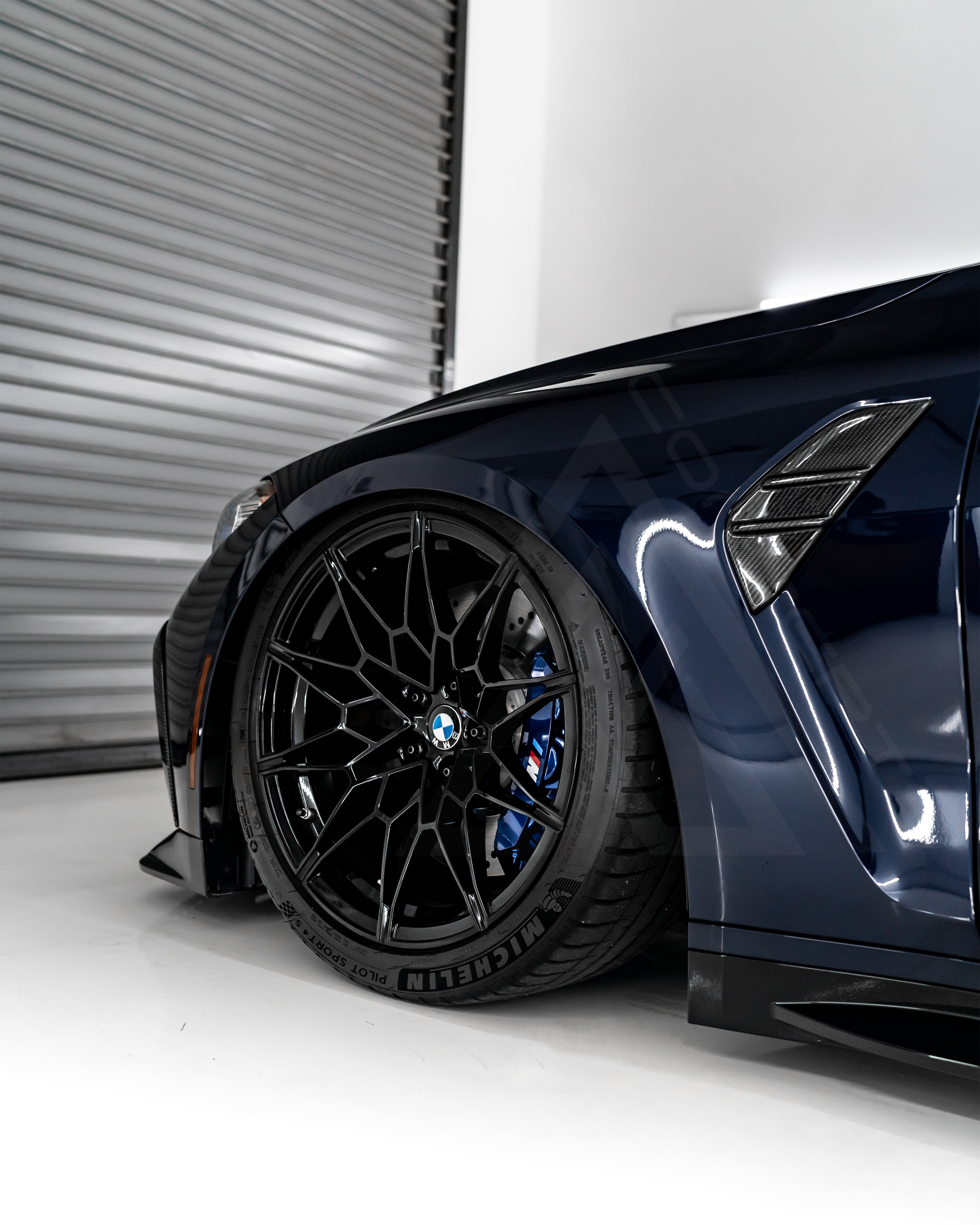 Dry Carbon Fiber Fender Trim – BMW G80 M3 / G82 / G83 M4 | Eterna Motorworks