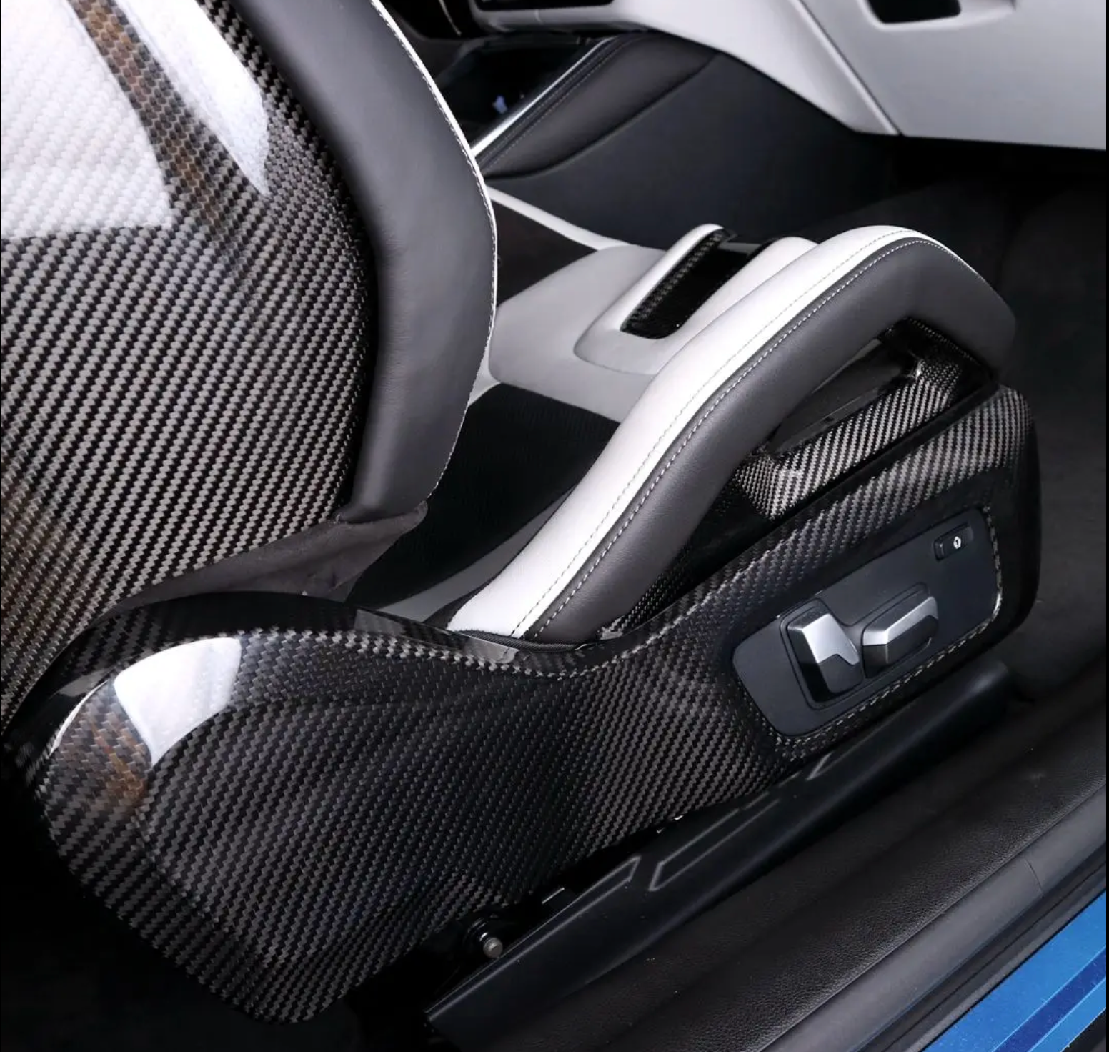Dry Carbon Fiber Side Seat Trim – BMW G80 M3 / G82 M4 | Eterna Motorworks