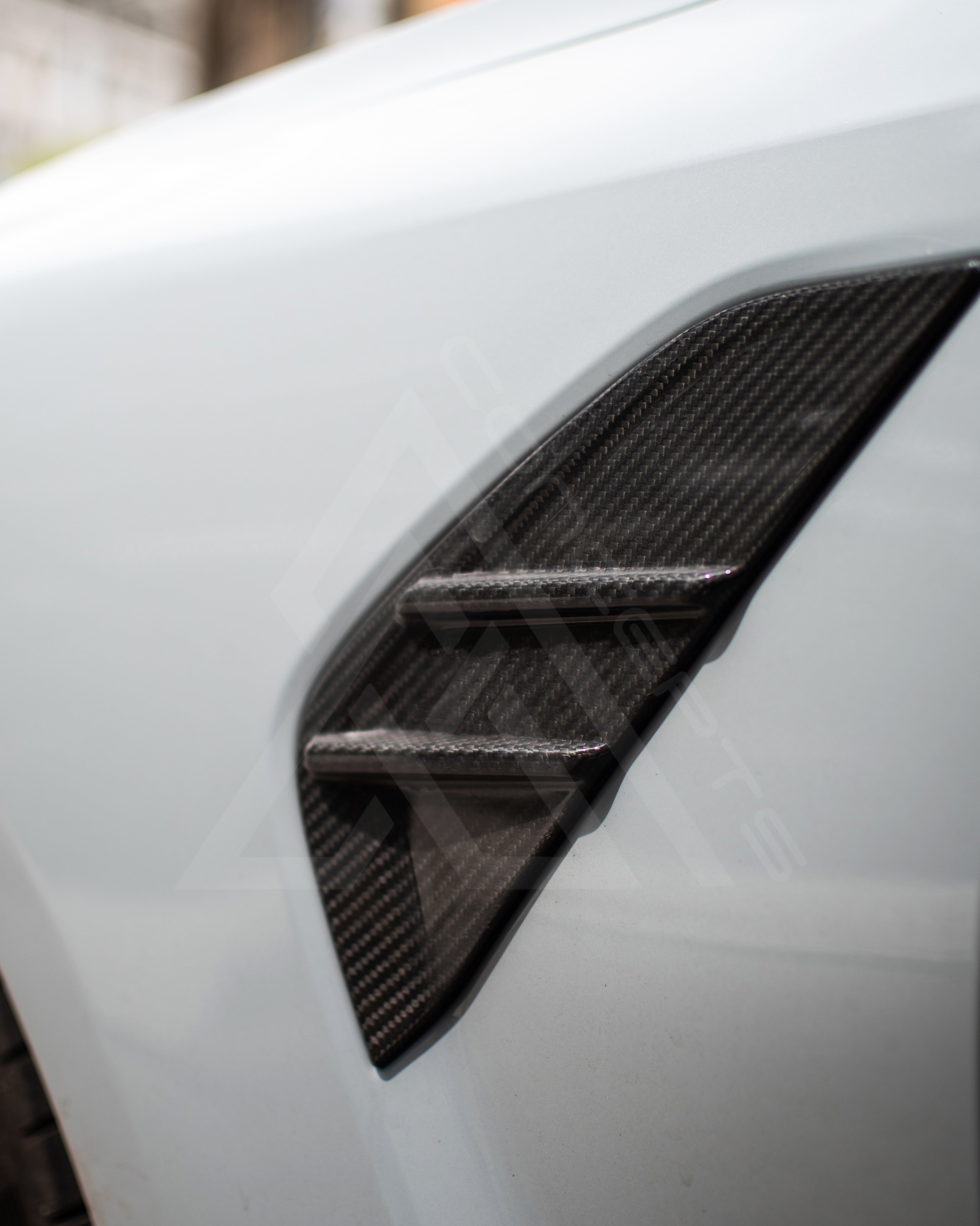 Dry Carbon Fiber Fender Trim – BMW G80 M3 / G82 / G83 M4 | Eterna Motorworks