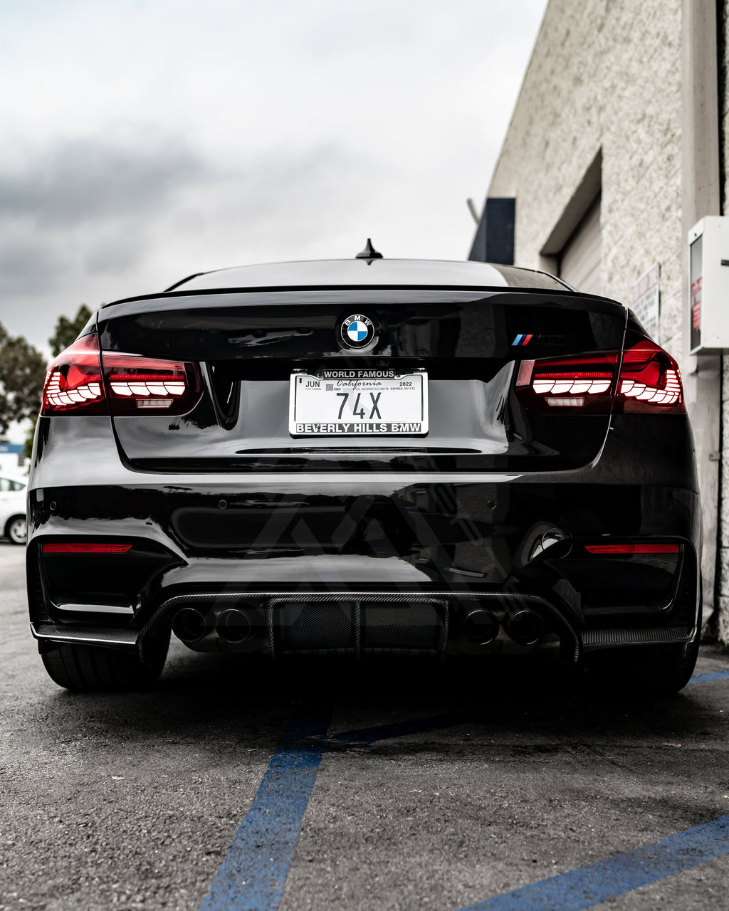 V Style 3-Piece Carbon Fiber Rear Diffuser – BMW F80 M3 / F82 M4 | Eterna Motorworks