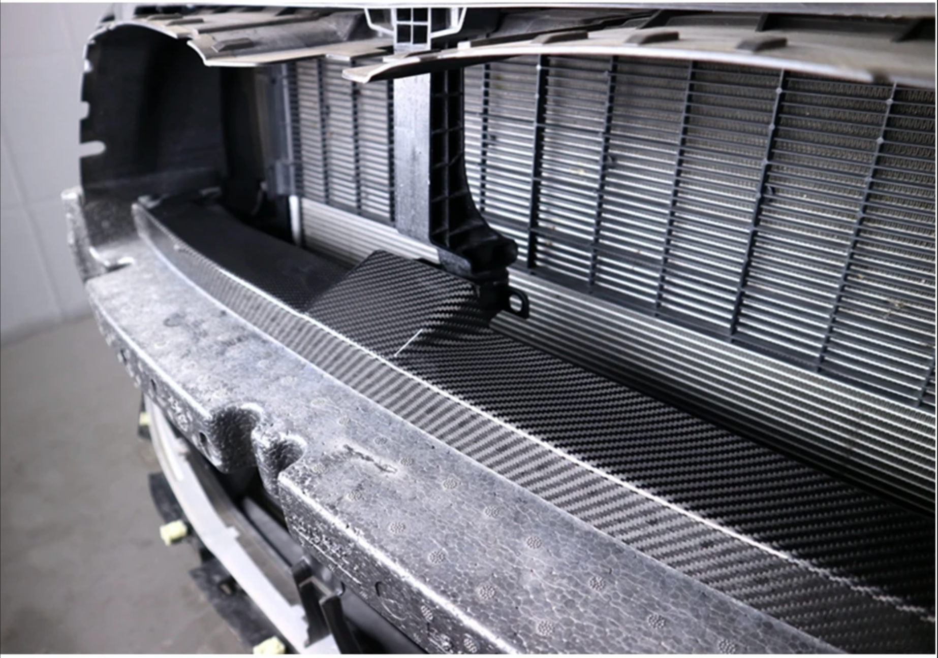 Dry Carbon Fiber Anti-Collision Bar – BMW G80 M3 / G82 M4 | Eterna Motorworks